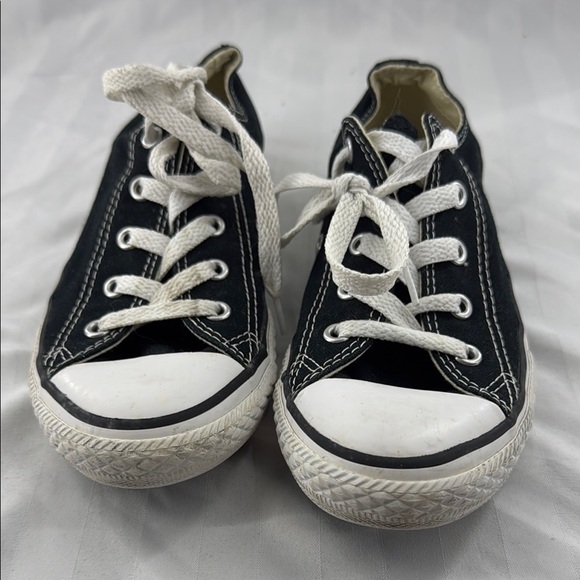Black Converse Kids Shoes - Picture 1 of 6